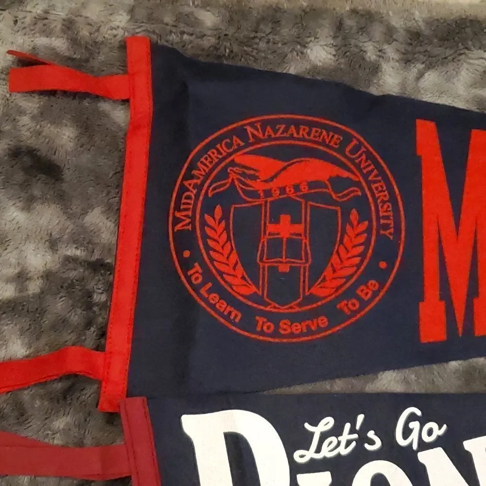 3 vtg. MNU‎  Midamerica Nazarene University felt pendants, pioneers
